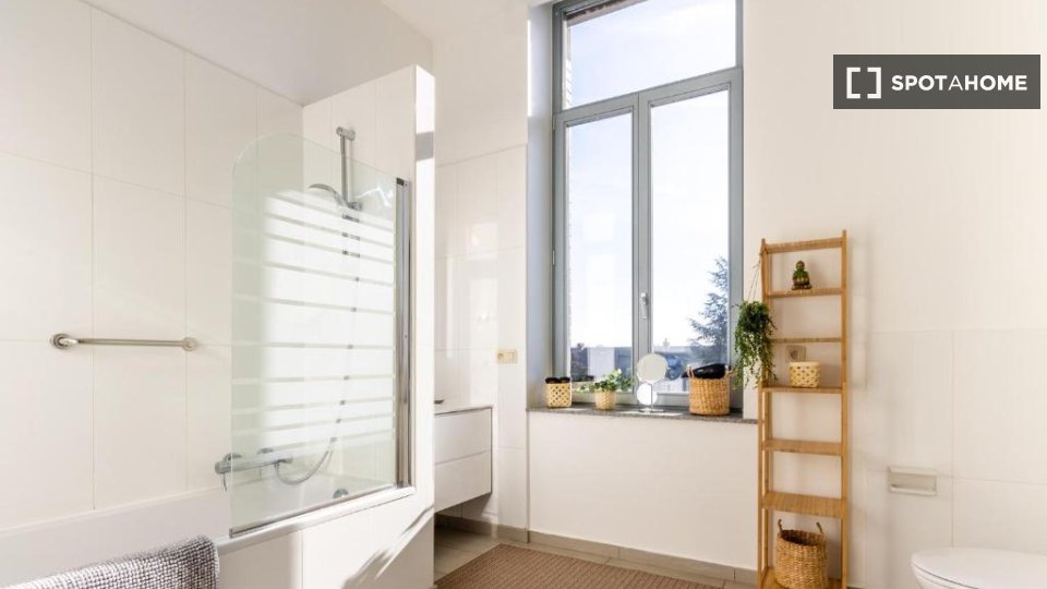 Apartment Brussels, 4 beds — photo 14