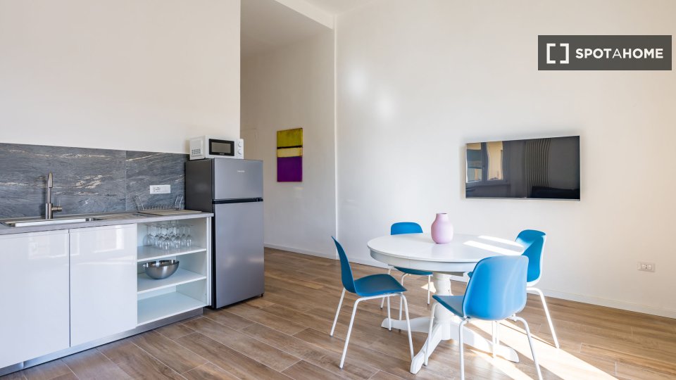 Apartment Naples, 2 beds — photo 17