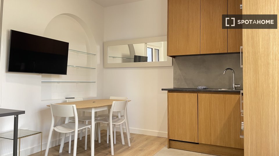 Apartment mono Madrid, 25m² — photo 2