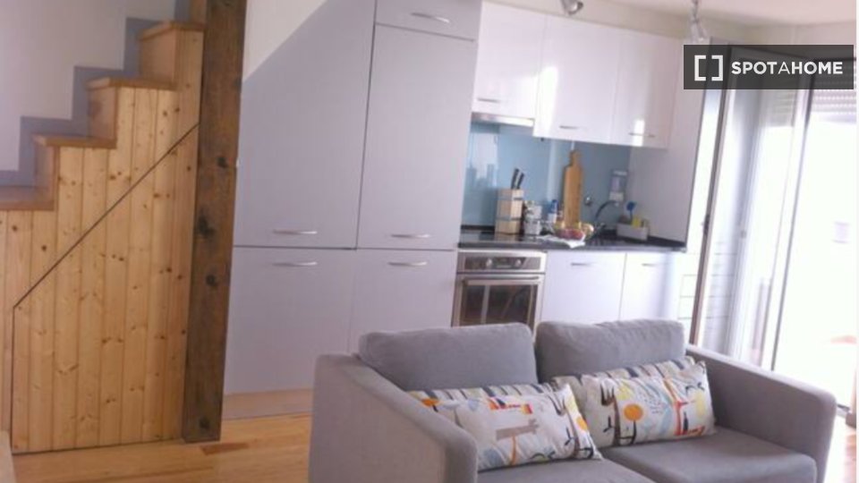 Apartment mono Lisbon, 70m² — photo 4