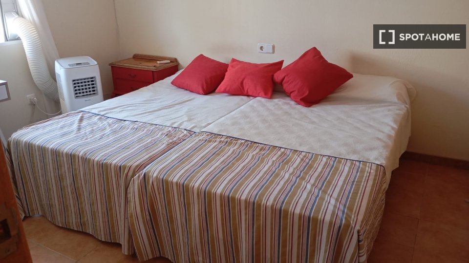 Apartment Murcia, 3 beds, 80m² — photo 10