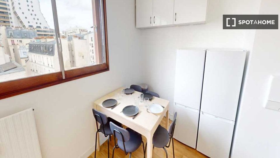 Double room Paris, 5 beds, 100m² — photo 14