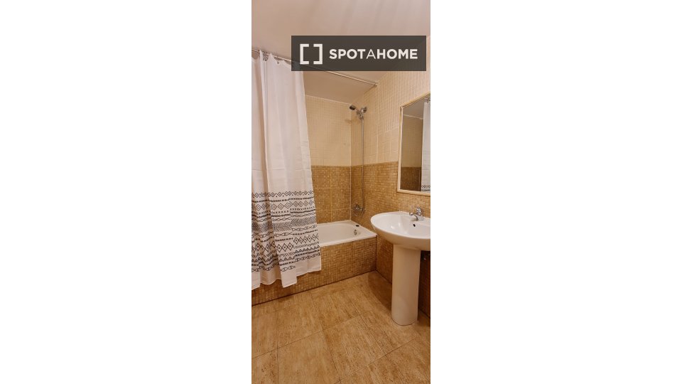 Apartment mono Alicante, 60m² — photo 3