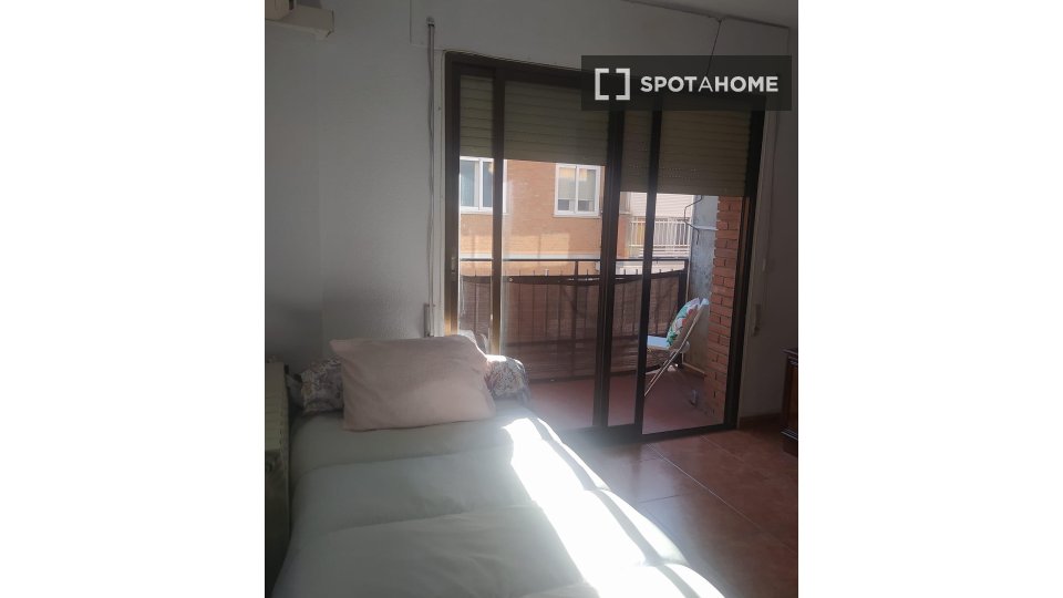 Double room Madrid, 4 beds — photo 6