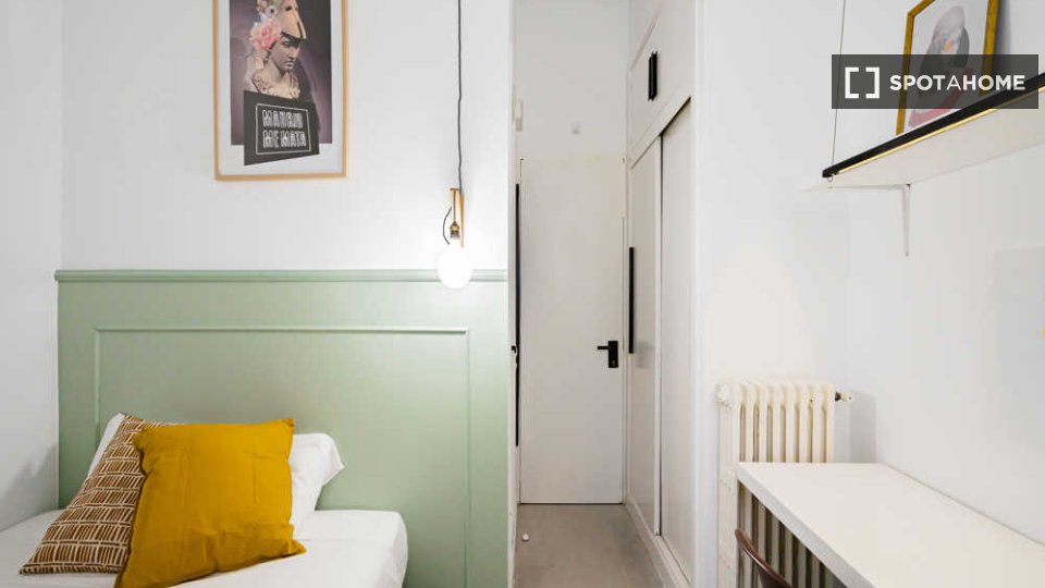 Chambre double Madrid, 67 chambres — photo 77