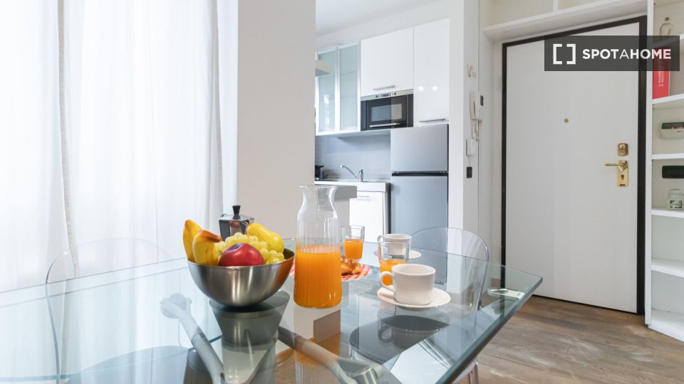 Apartment Milan, 1 bed, 60m² — photo 5