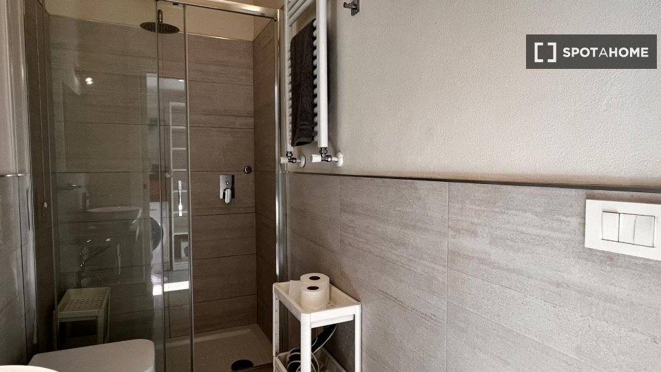 Apartment Milan, 1 bed, 45m² — photo 17