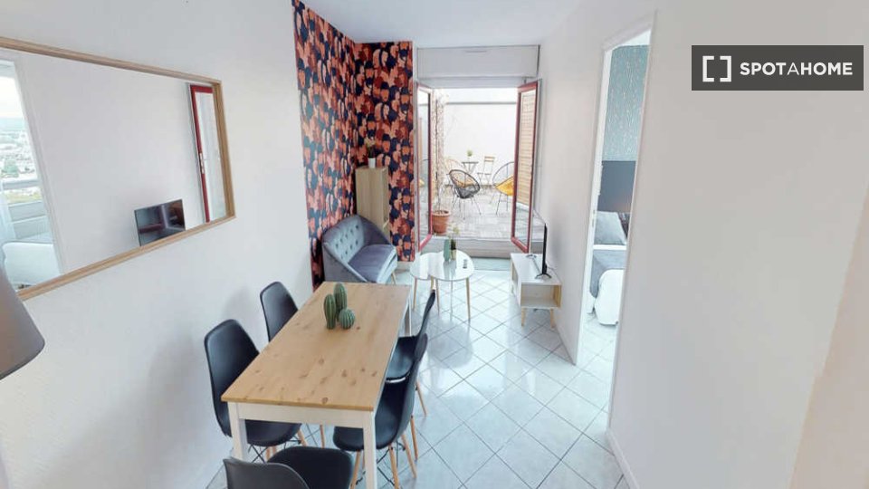 Double room Paris, 6 beds, 120m² — photo 12