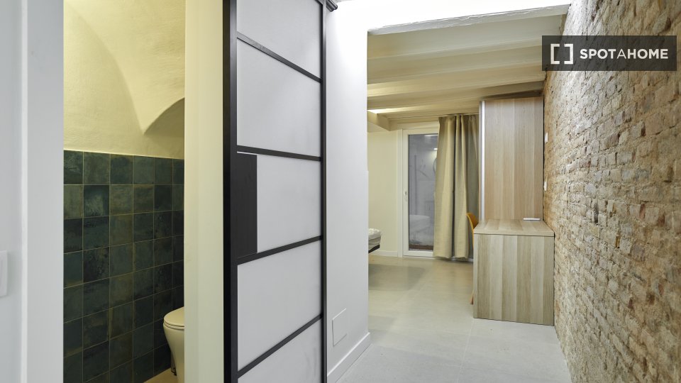 Apartment Barcelona, 1 bed, 40m² — photo 5