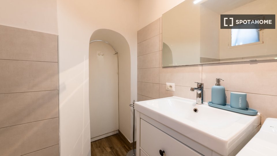 Apartment Rome, 1 bed, 28m² — photo 2