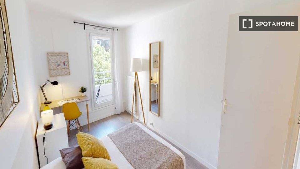 Double room Paris, 4 beds, 90m² — photo 11
