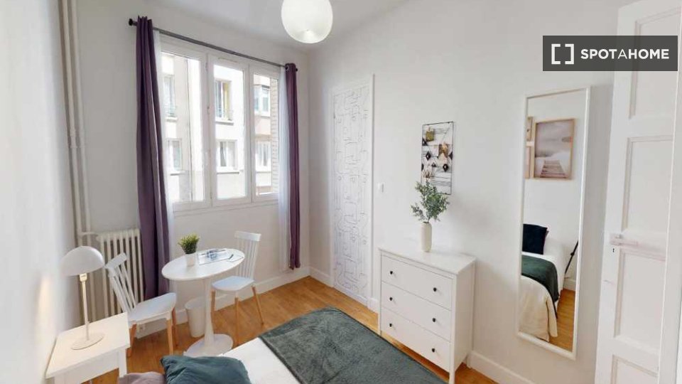 Double room Paris, 4 beds, 80m² — photo 7