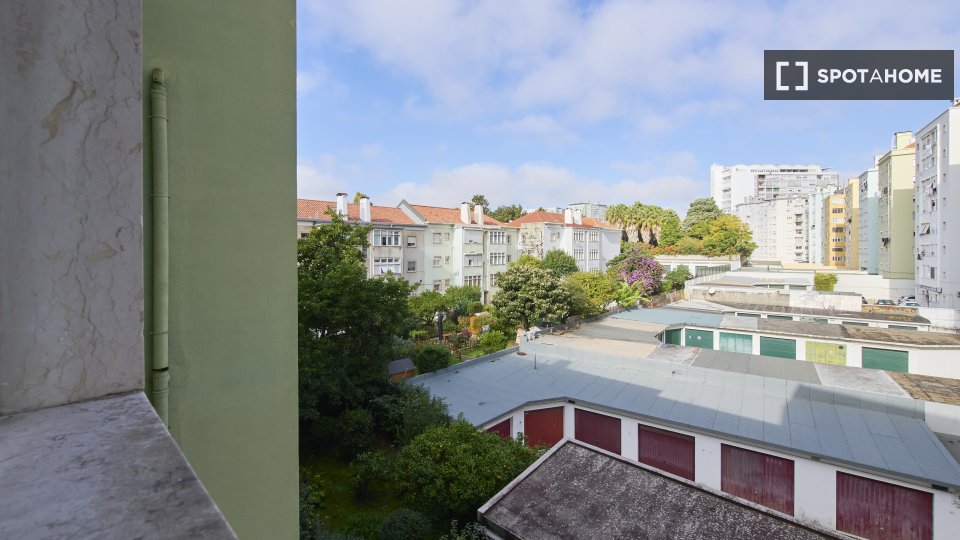 Double room Lisbon, 6 beds — photo 2