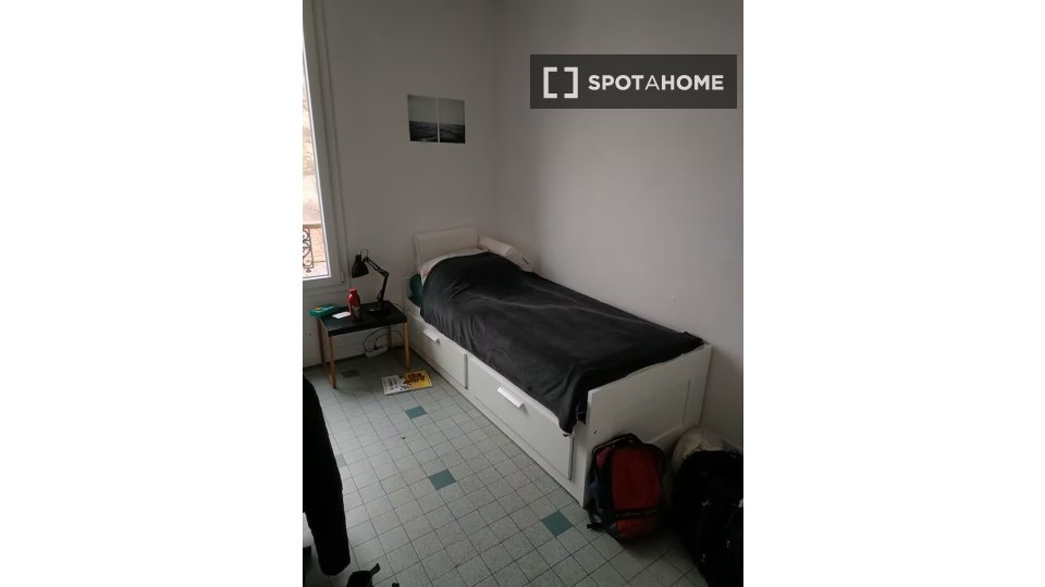 Double room Paris, 1 bed — photo 6