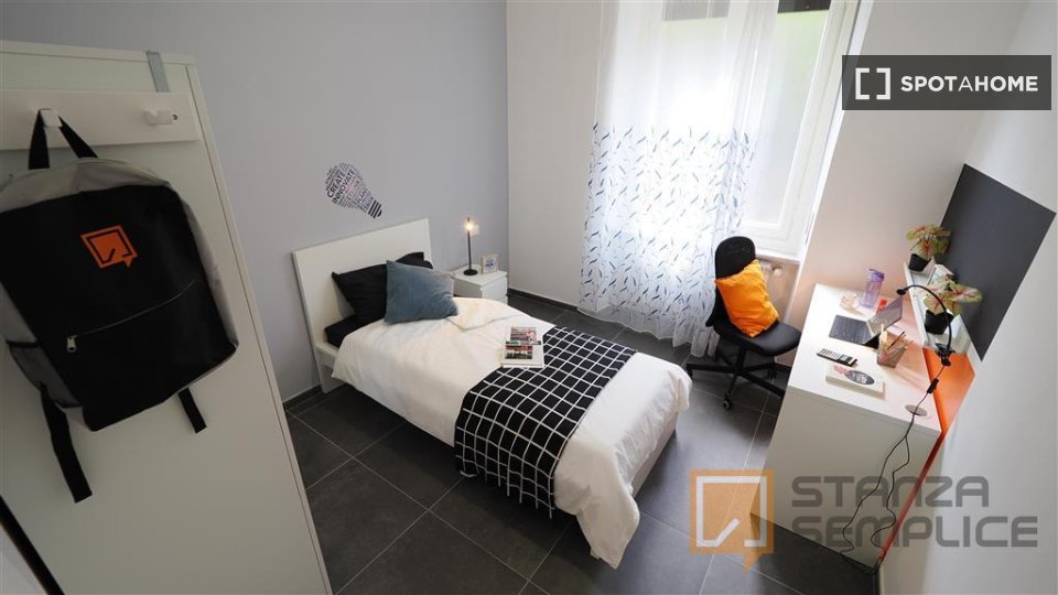 Double room Turin, 6 beds — photo 5