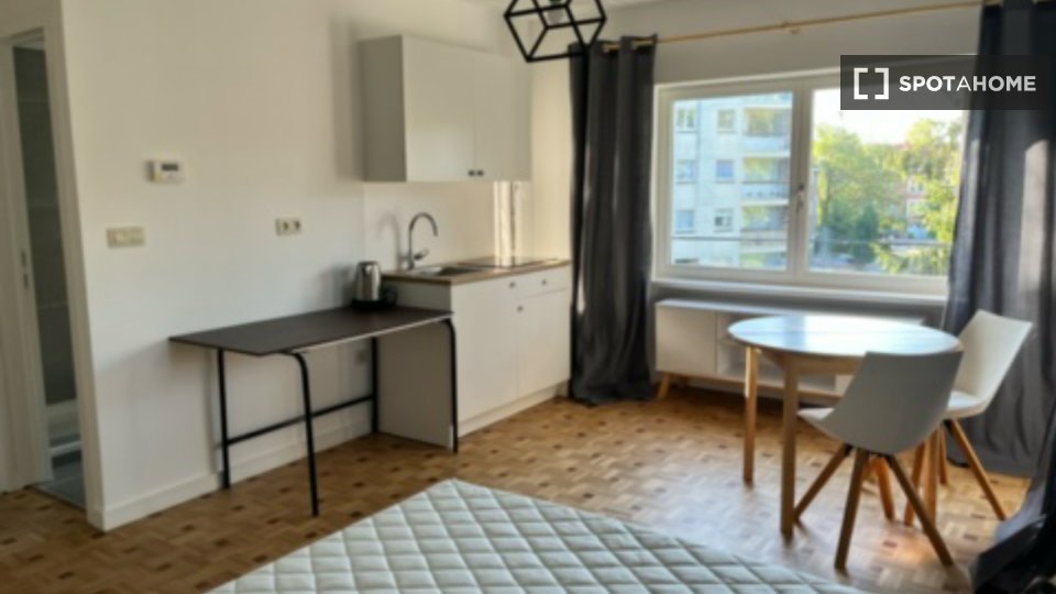 Apartment mono Brussels, 30m² — photo 2
