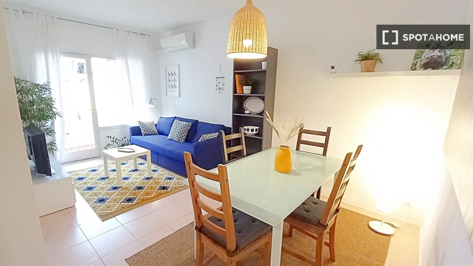 Apartment Barcelona, 1 bed, 45m² — photo 3