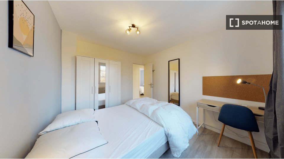Double room Lille, 12 beds — photo 9