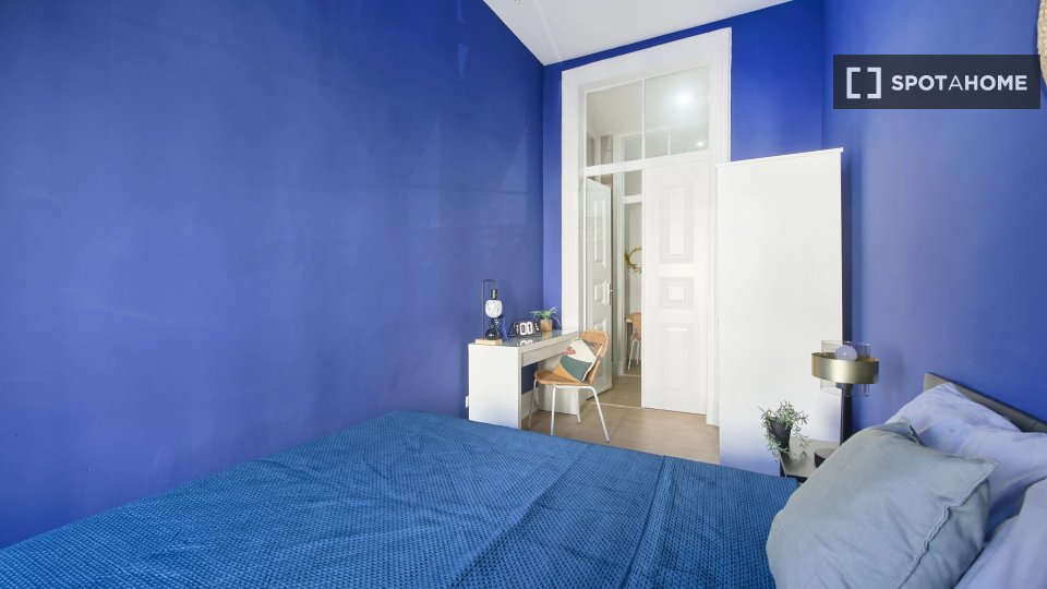 Double room Lisbon, 9 beds — photo 4