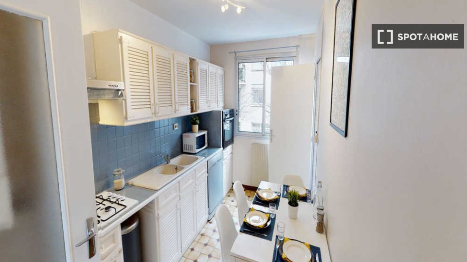 Double room Lyon, 4 beds, 80m² — photo 13