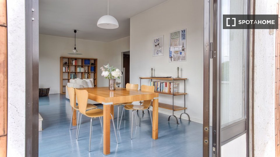 Apartment Milan, 2 beds, 130m² — photo 2