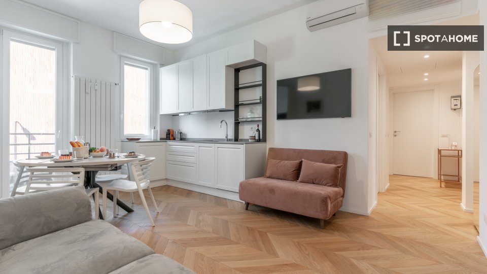 Apartment Milan, 2 beds, 69m² — photo 3