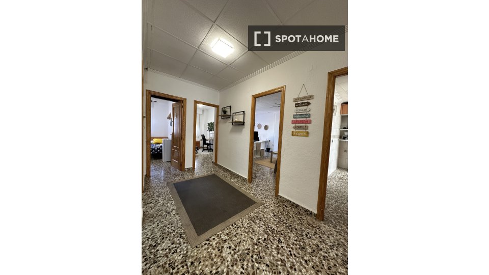 Double room Murcia, 5 beds, 120m² — photo 4