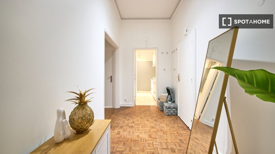 Double room Lisbon, 4 beds — photo 12