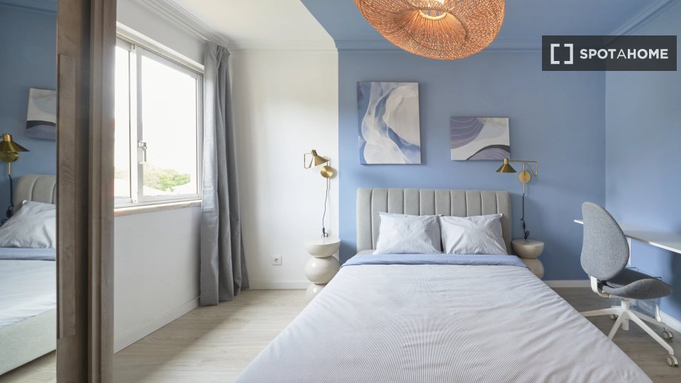 Double room Lisbon, 11 beds — photo 1