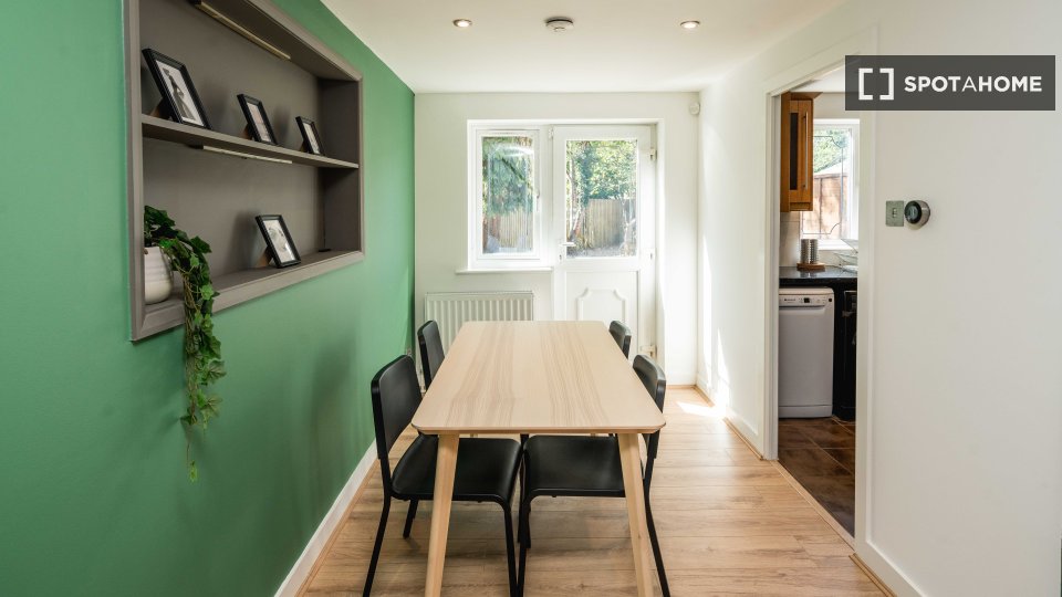 Apartment London, 3 beds — photo 3