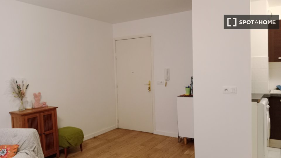 Apartment Paris, 2 beds, 61m² — photo 8