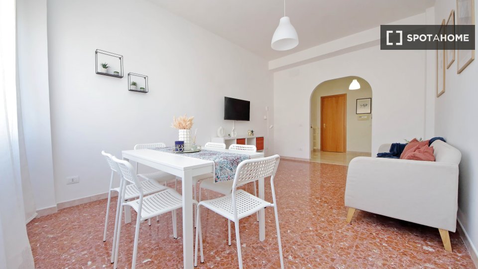 Apartment Rome, 2 beds — photo 5
