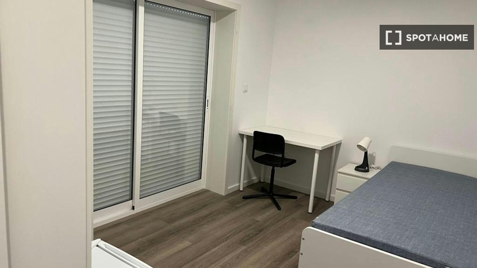 Double room Porto, 8 beds — photo 11