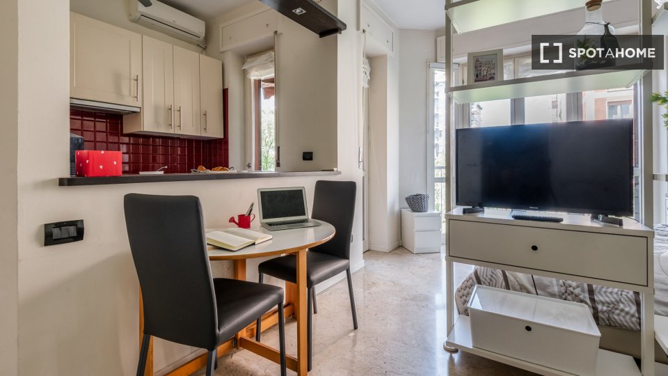 Apartment Milan, 1 bed, 40m² — photo 15