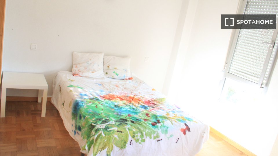 Apartment Madrid, 4 beds, 100m² — photo 10