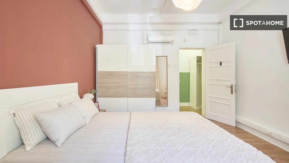 Double room Lisbon, 9 beds — photo 3