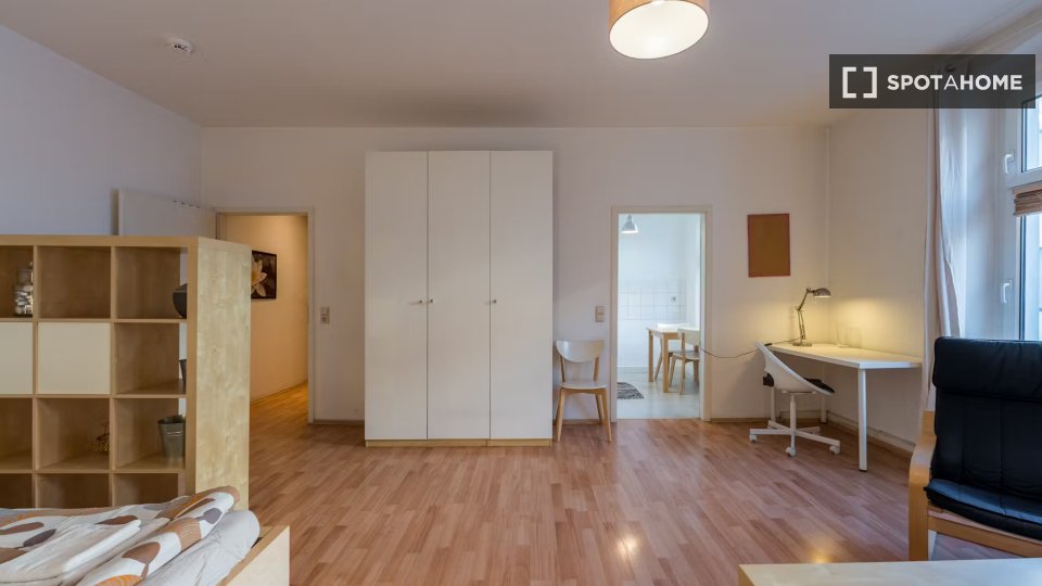 Apartment Berlin, 1 bed, 47m² — photo 14