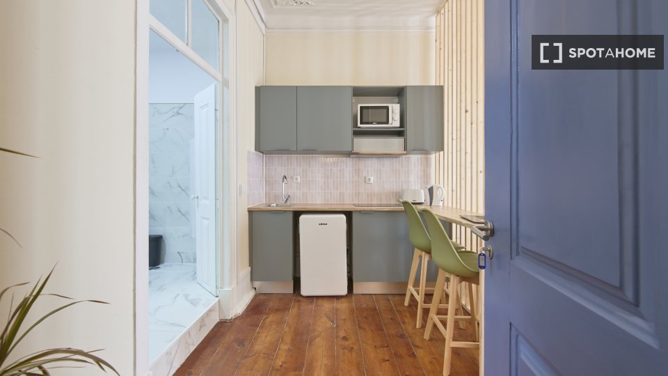Apartment mono Lisbon — photo 11