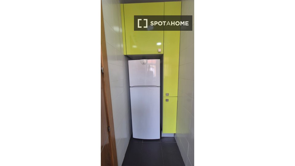 Apartment mono Madrid, 65m² — photo 2