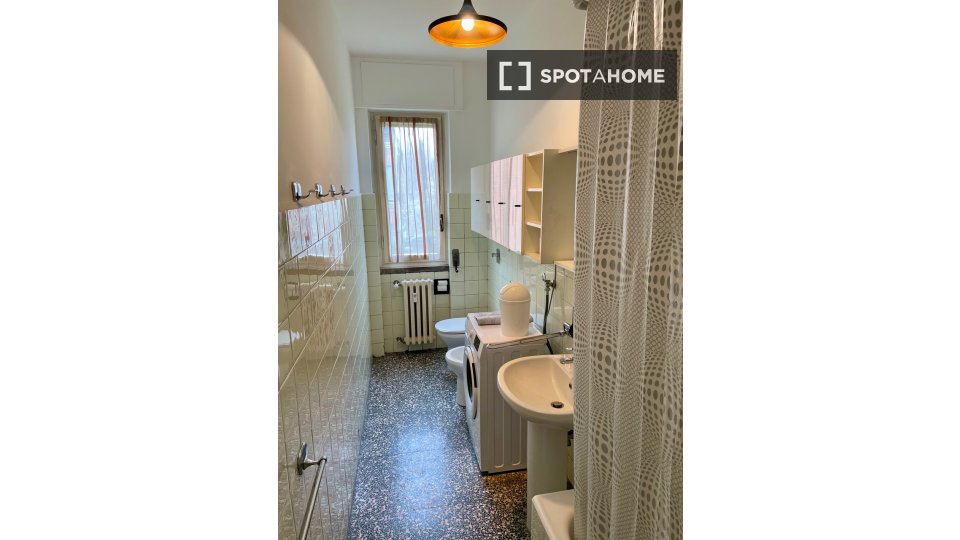 Double room Milan, 4 beds, 120m² — photo 8