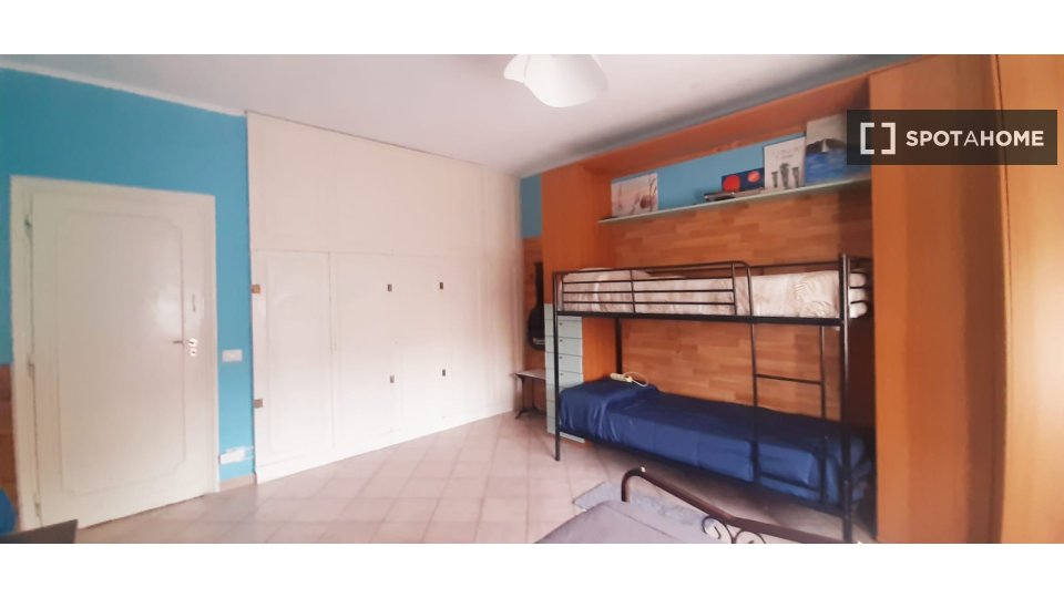 Double room Rome, 6 beds — photo 14