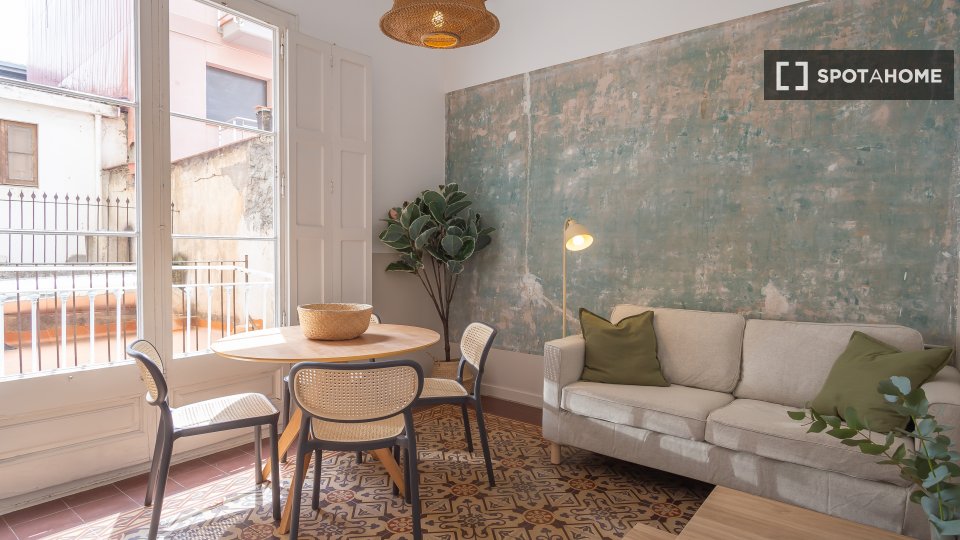 Double room Barcelona, 4 beds, 90m² — photo 13