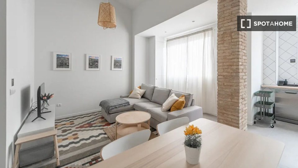 Double room Valencia, 2 beds — photo 6