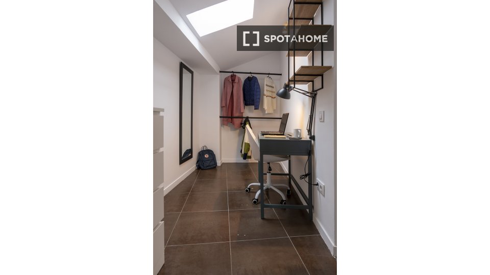 Apartment Valencia, 1 bed, 100m² — photo 5