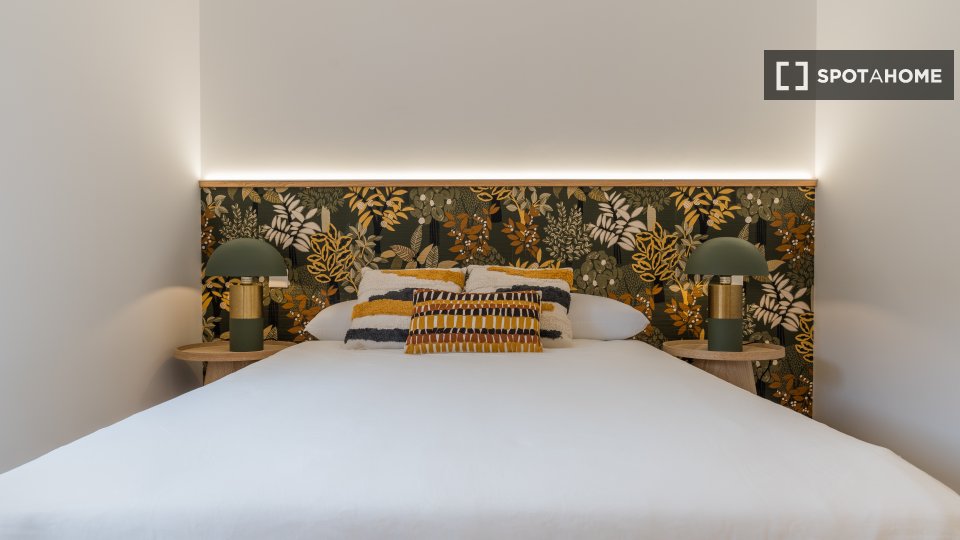 Double room Madrid, 6 beds, 120m² — photo 15