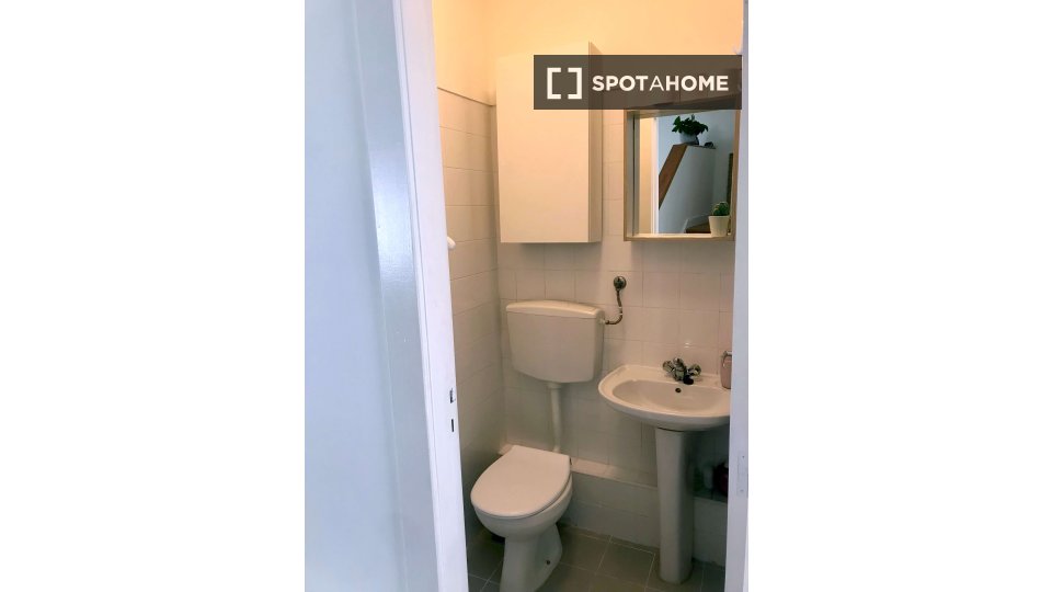 Apartment mono Lisbon, 40m² — photo 3