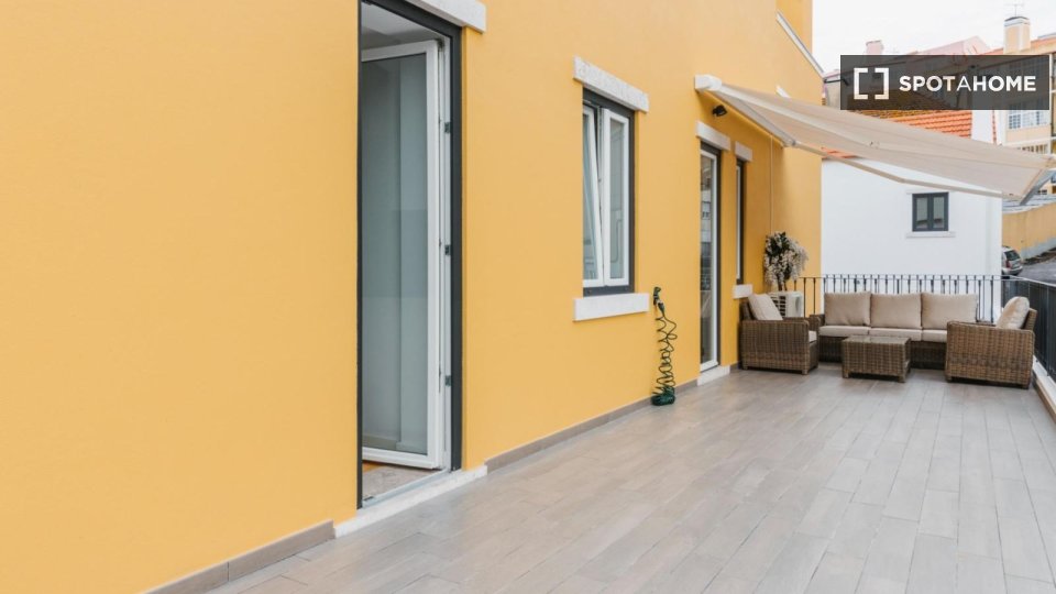 Apartment Lisbon, 1 bed, 55m² — photo 18
