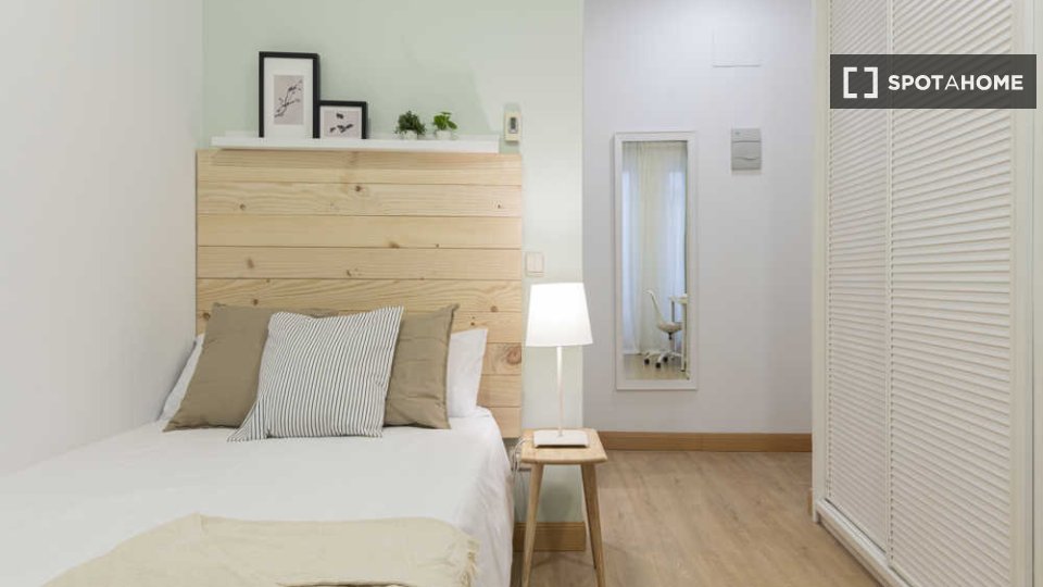 Camera doppia Madrid, 41 camere — foto 57