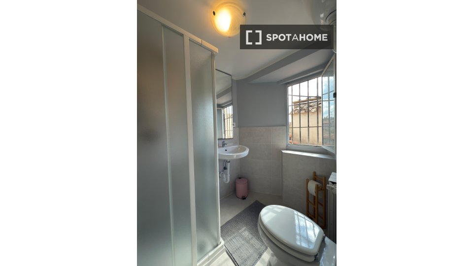 Apartment Rome, 3 beds — photo 18