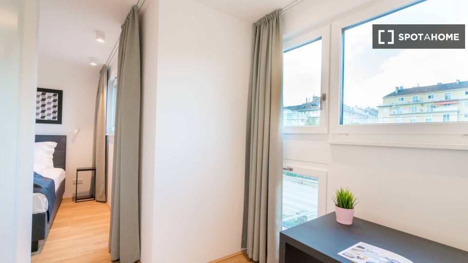 Apartment Vienna, 1 bed, 44m² — photo 4